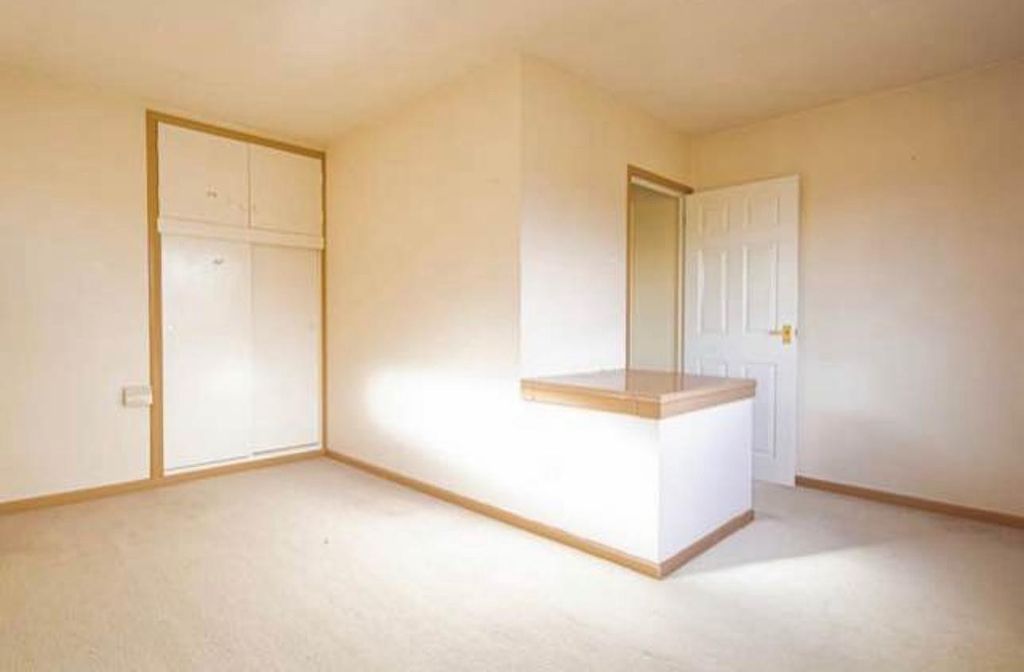 Additional image 11 of 4 bed property to rentHarewood Gardens, Peterborough PE3