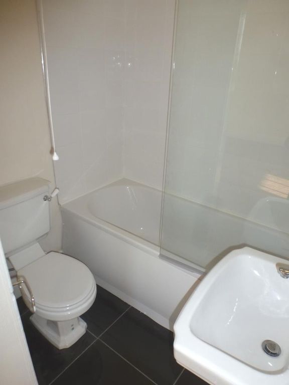 Additional image 23 of 4 bed semi-detached house to rentRiseholme Grange, St. Georges Lane, Lincoln LN2