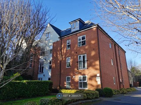 Archers Road, Southampton SO15