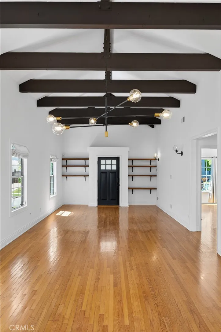 Additional image 39 of 520 N Citrus Ave, Los Angeles, CA 90036