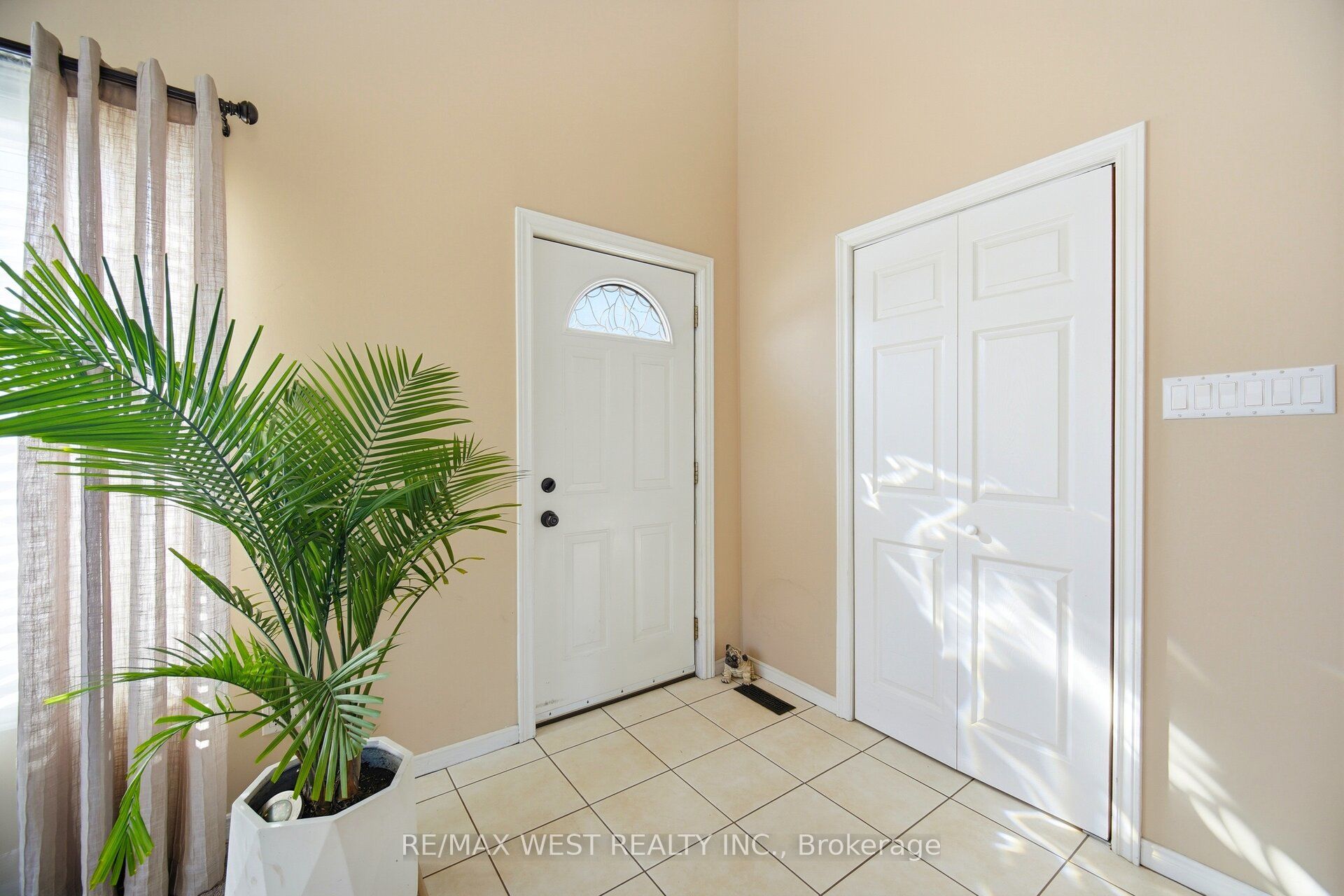 Additional image 4 of 924 Vicrol Drive, Innisfil, ON, L9S 1V4