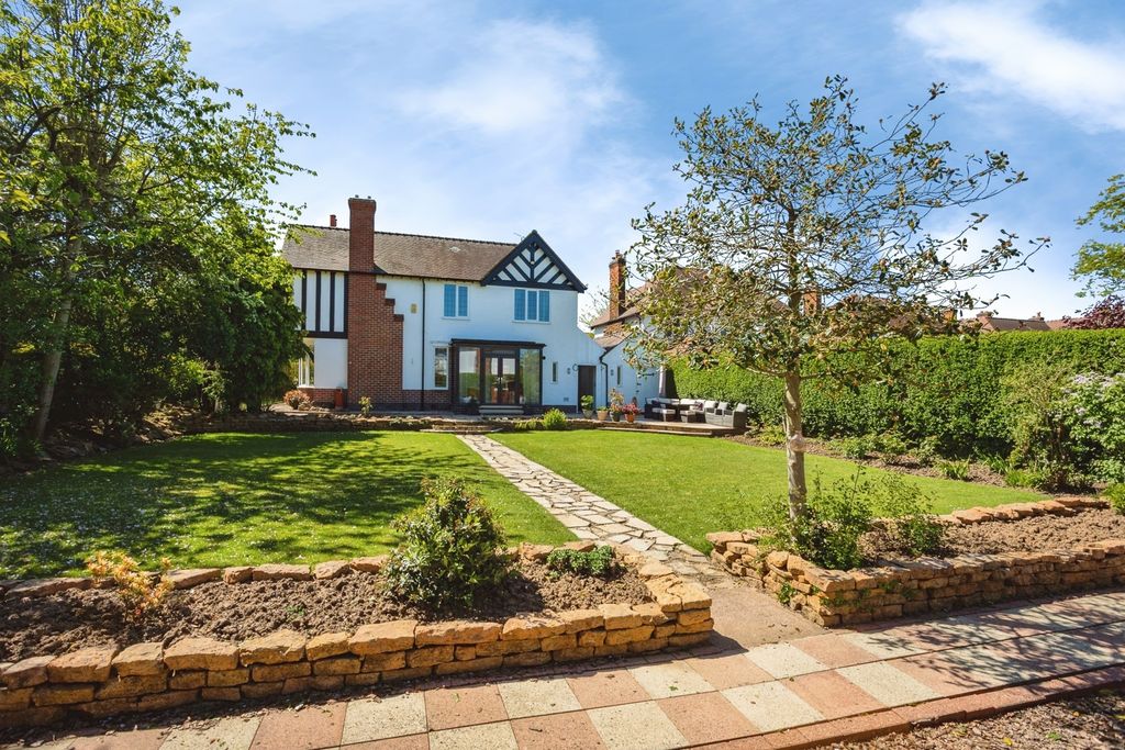 Additional image 5 of 5 bed detached house for saleDovedale Road, West Bridgford, Nottingham, Nottinghamshire NG2