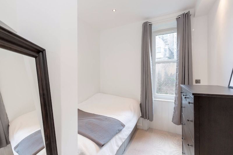 Additional image 10 of 2 bed flat to rentLivingstone Place, Marchmont, Edinburgh EH9