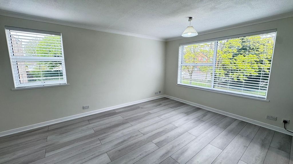 Additional image 15 of 2 bed flat to rentCharborough Road, Bristol BS34