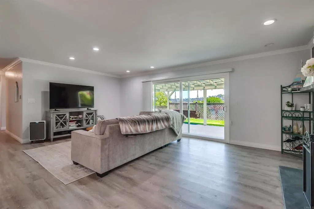 Additional image 9 of 5468 Princess View Place, San Diego, CA 92120