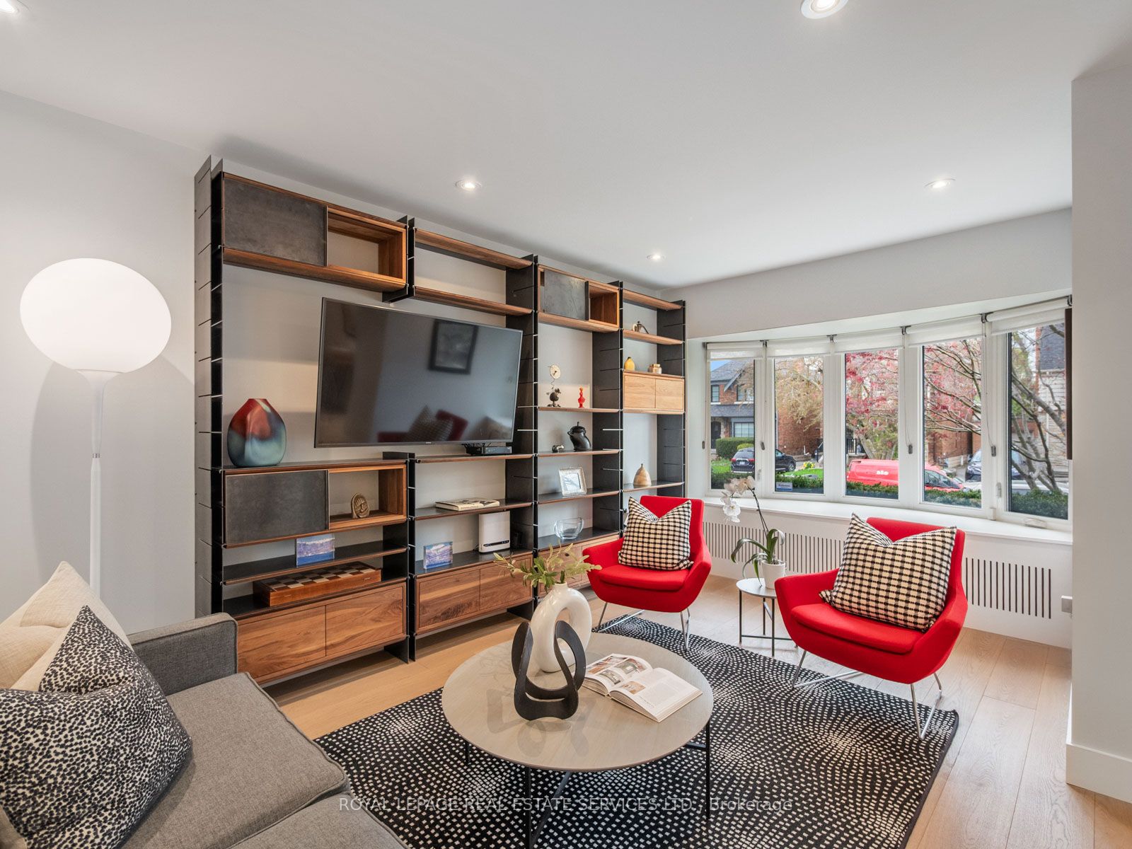 Additional image 4 of 185 Glen Cedar Road, Toronto, ON, M6C 3G9