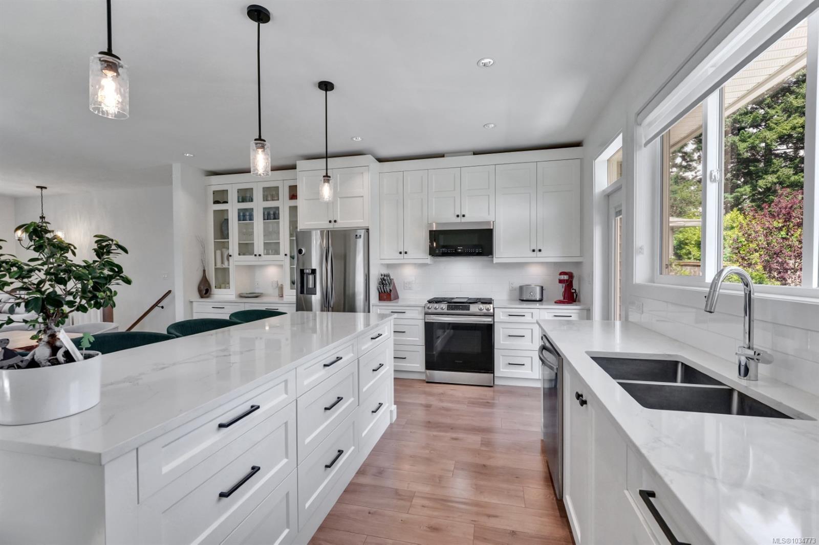 Additional image 3 of 104 Golden Oaks Crescent, Nanaimo, BC, V9T 0K8