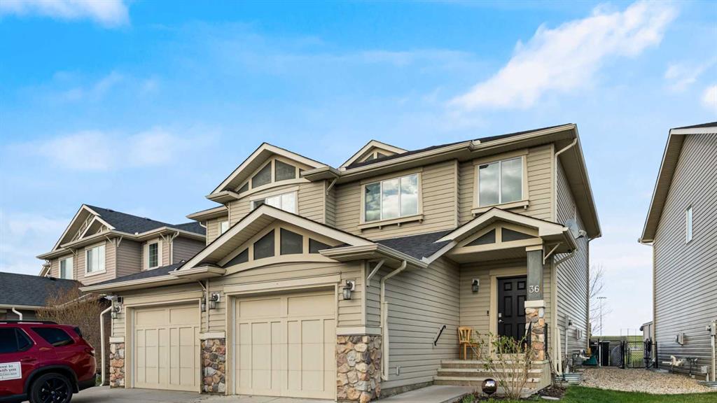 36 New Brighton Landing SE, Calgary, AB, T2Z0S5