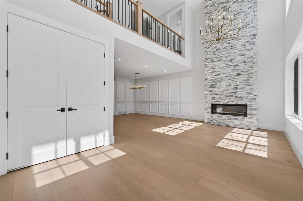 Additional image 5 of 88 Woodlark Drive SW, Calgary, AB, T3C 4H5