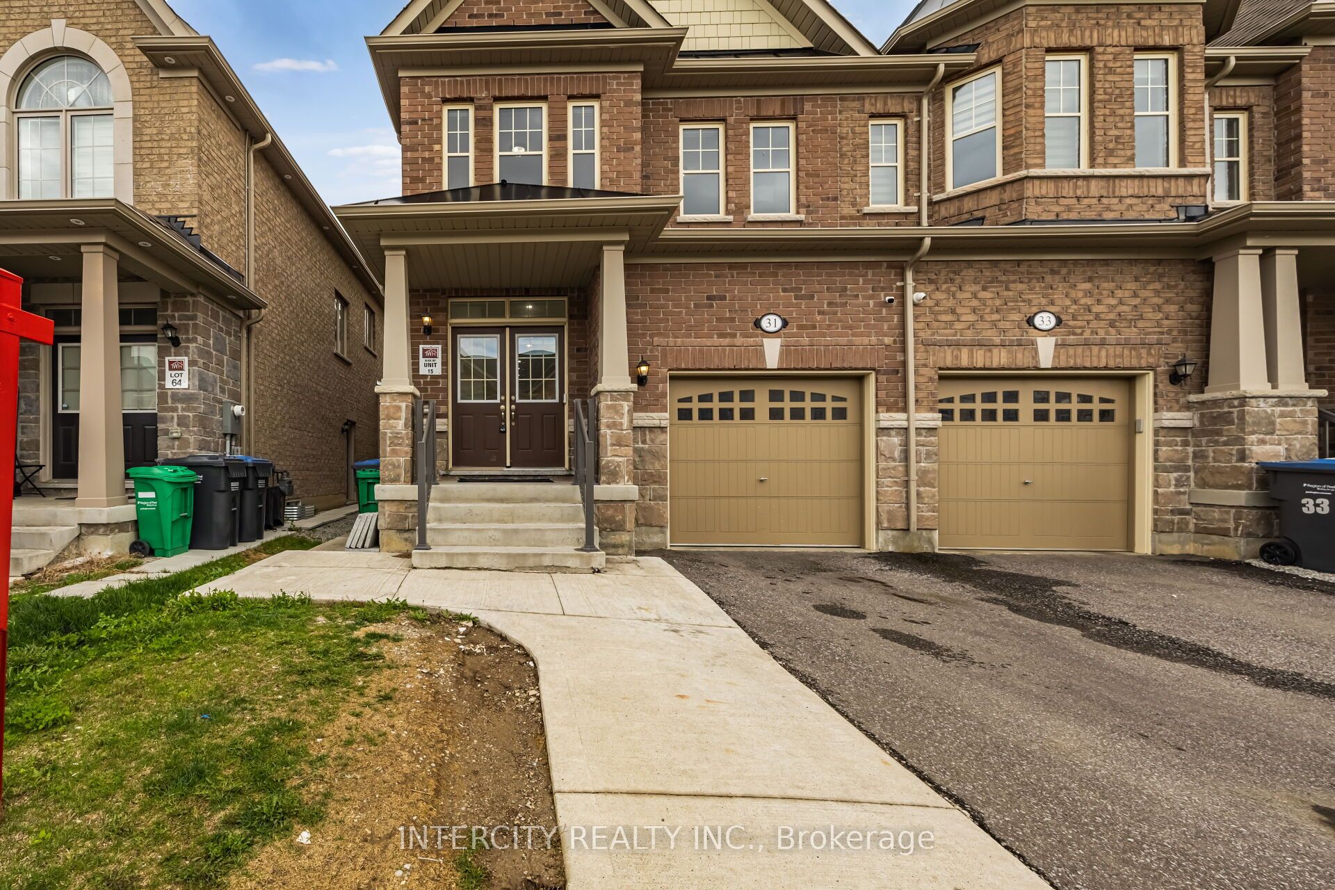 31 Matterhorn Road, Brampton, ON, L7A 5A3 photo 2