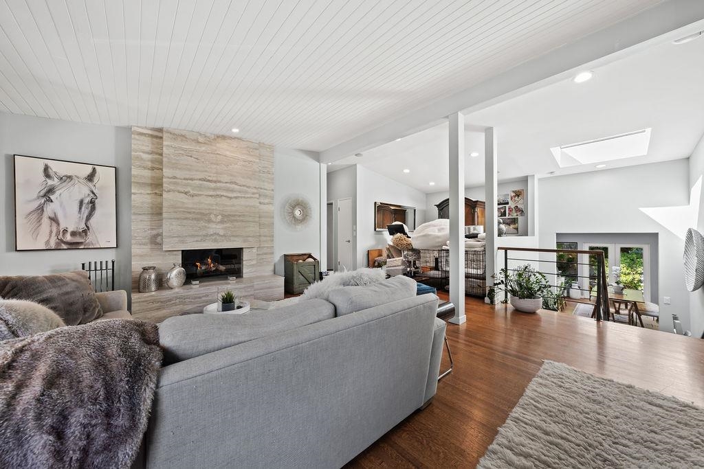 Additional image 6 of 1098 Linnae Avenue, North Vancouver, BC, V7R 1Z4