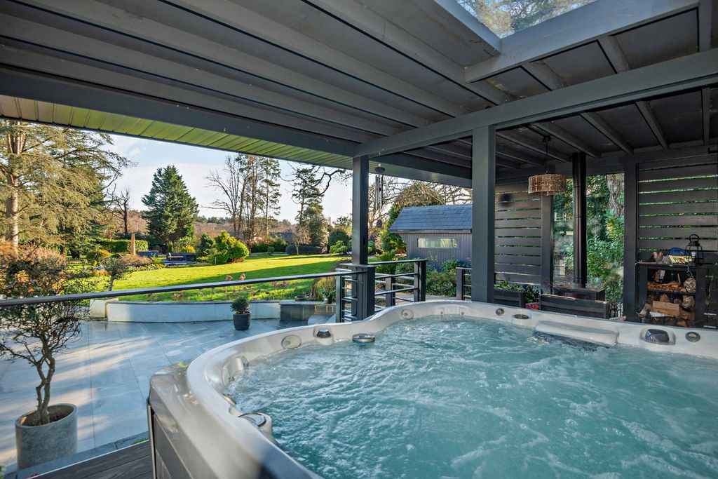 Additional image 17 of 8 bed detached house for saleWells Lane, Ascot, Berkshire SL5