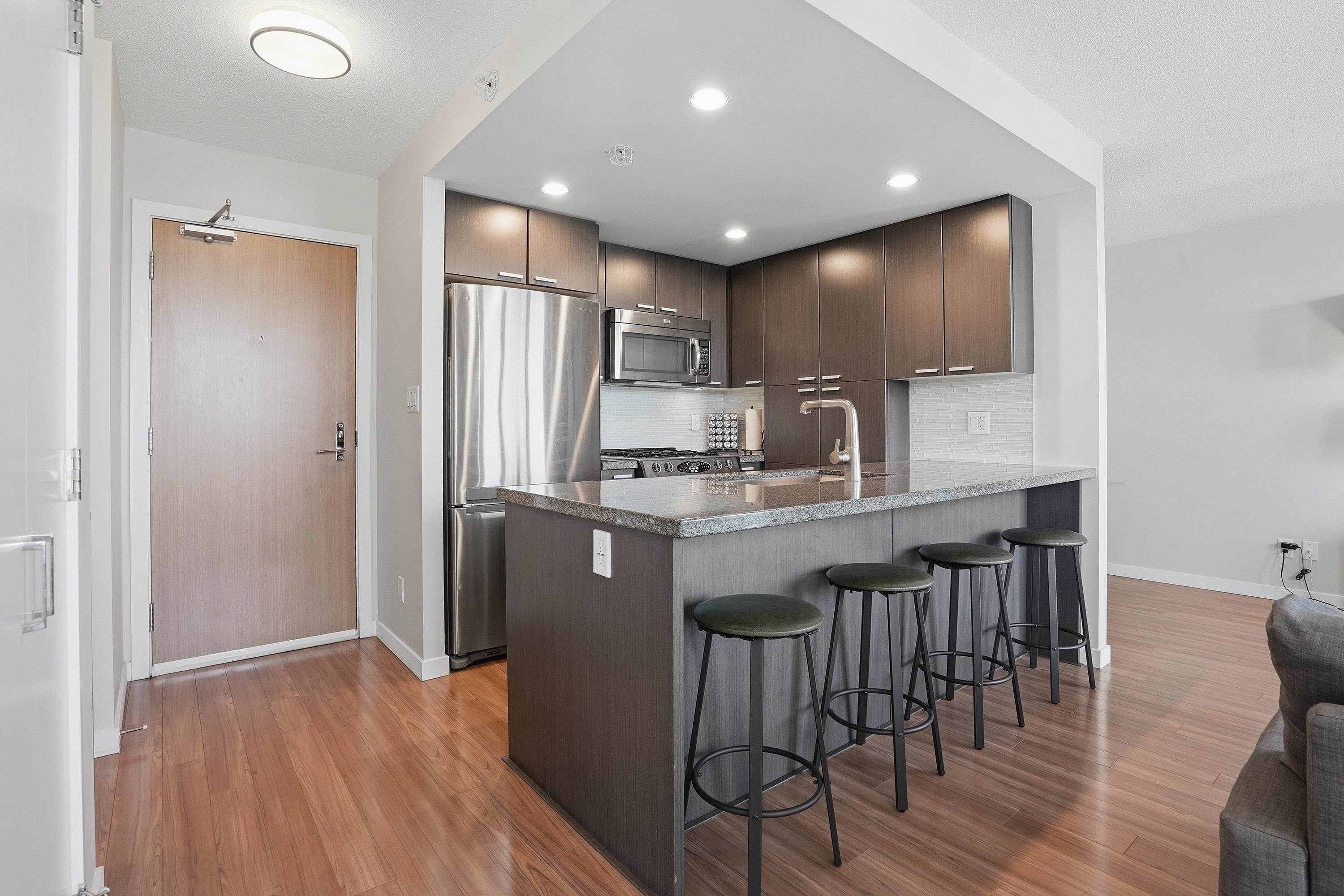Additional image 2 of 2605-2232 Douglas Road, Burnaby, BC, V5C 0G9