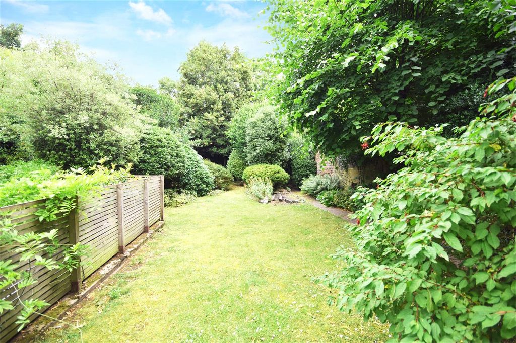 Additional image 12 of 2 bed flat to rentPortland Terrace, Richmond TW9