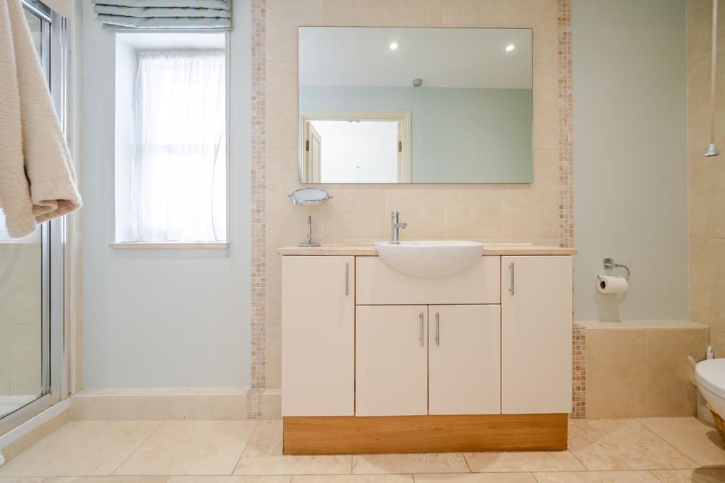 Additional image 24 of 4 bed property for saleLondon Road, Sandy SG19