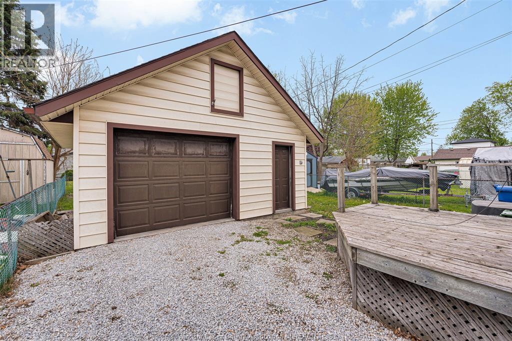 687 Alexandrine , Windsor, ON, N0R1A0 photo 5