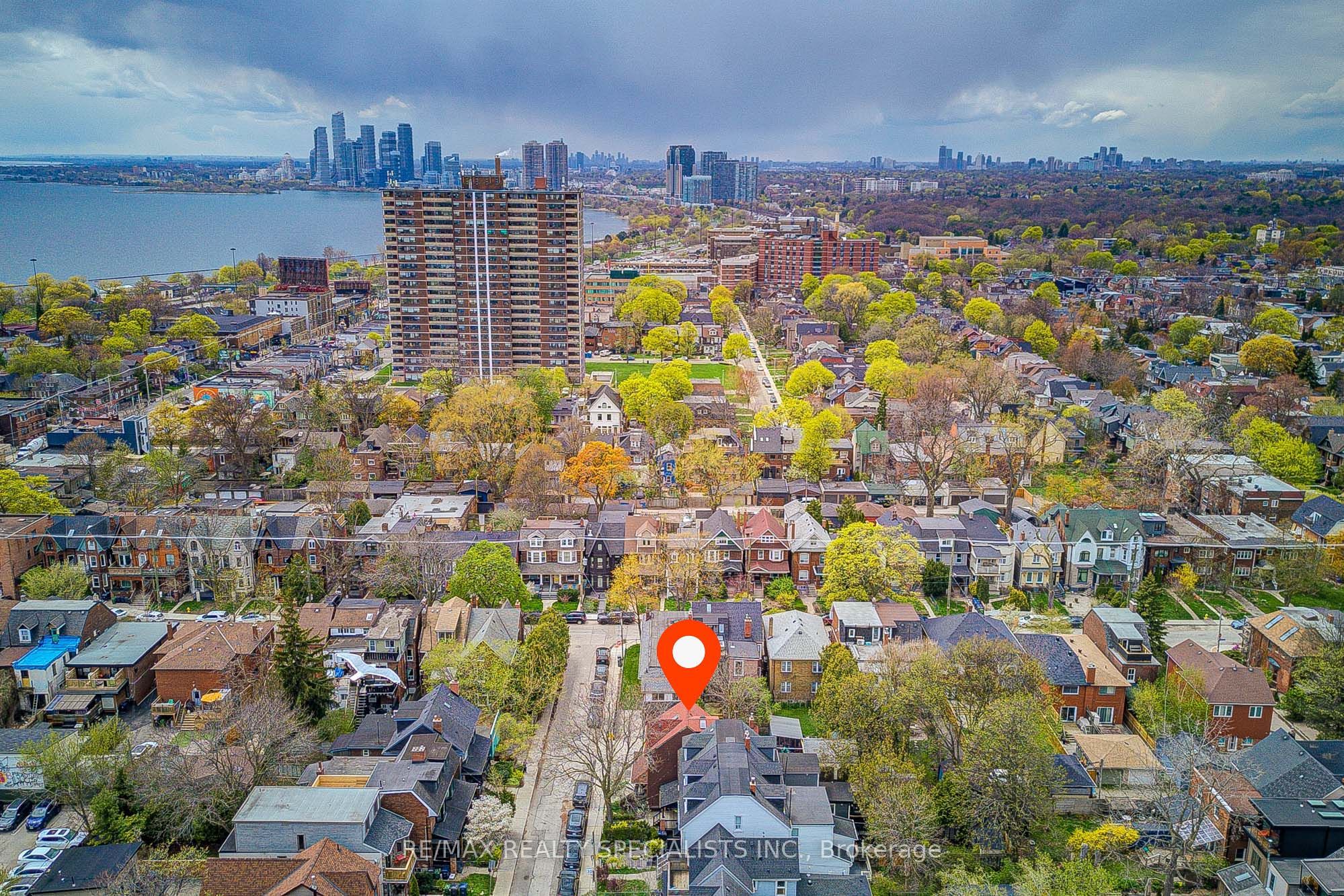 Additional image 5 of 34 Saunders Avenue, Toronto, ON, M6R 1B8