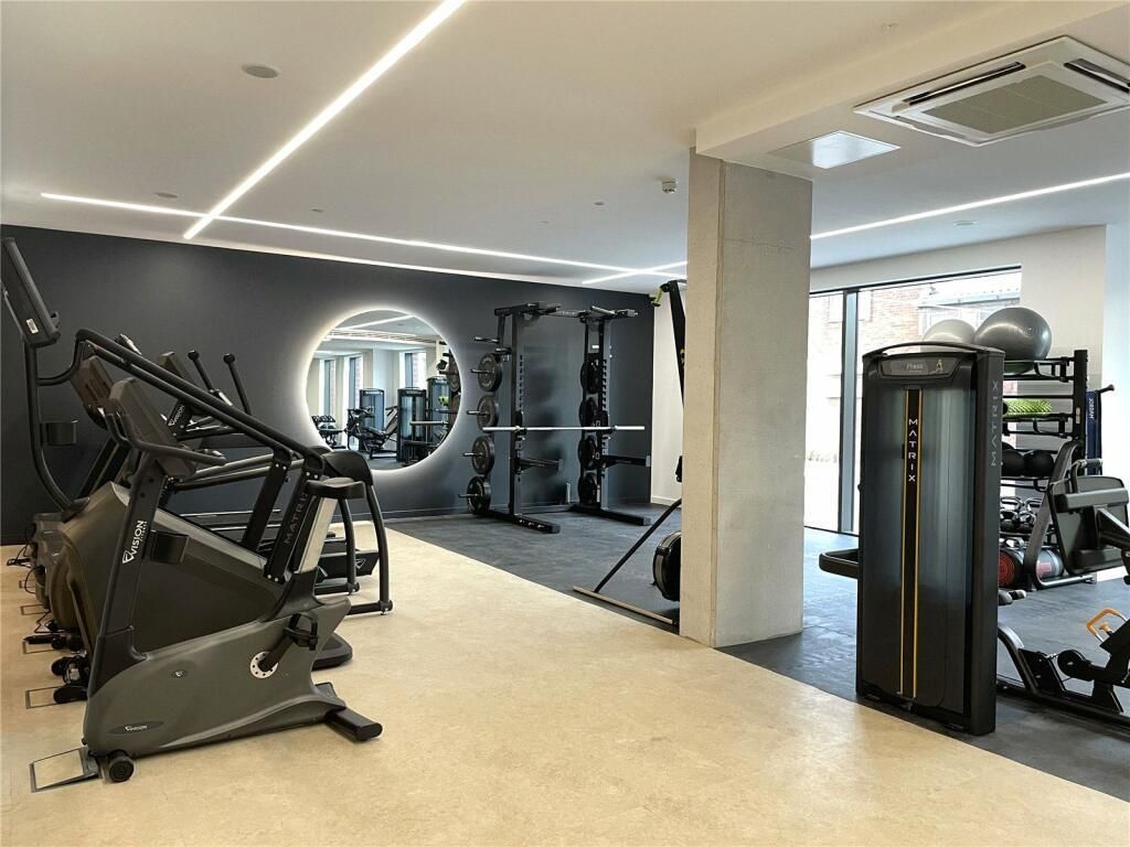 Additional image 19 of 2 bed flat to rentFifty5Ive, 55 Queen Street, Salford M3