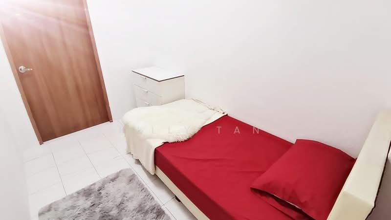 73 Cavenagh Road photo 2