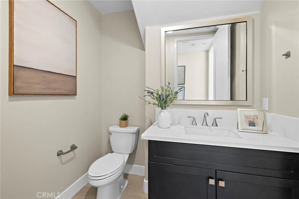 Additional image 101 of 77 Pelican Ln, Irvine, CA 92618