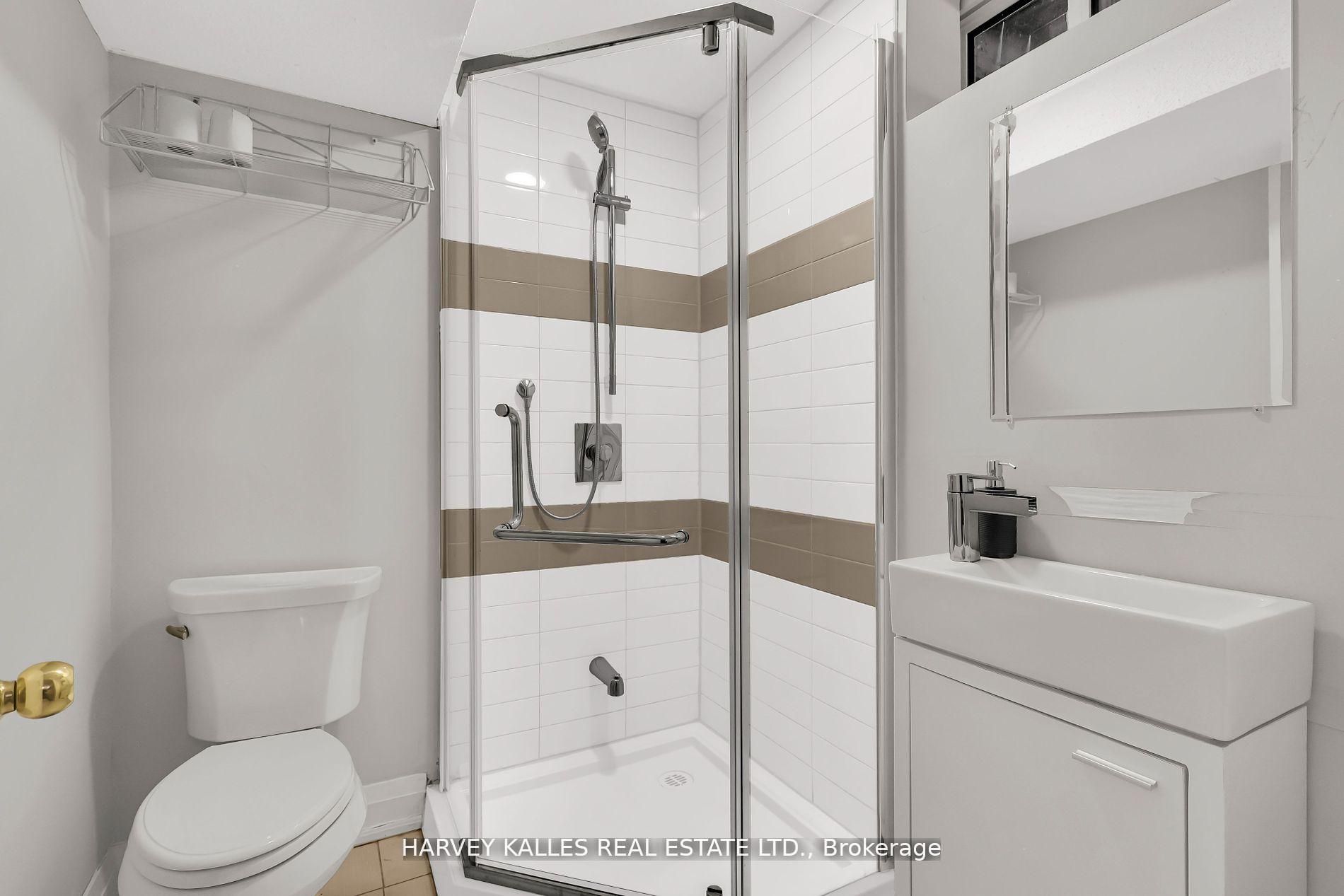 Additional image 5 of 16 Wedgeport Place, Toronto, ON, M2N 4B4
