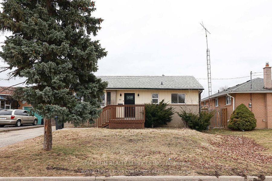 15 Golding Avenue, Brampton, ON, L6W 1M5