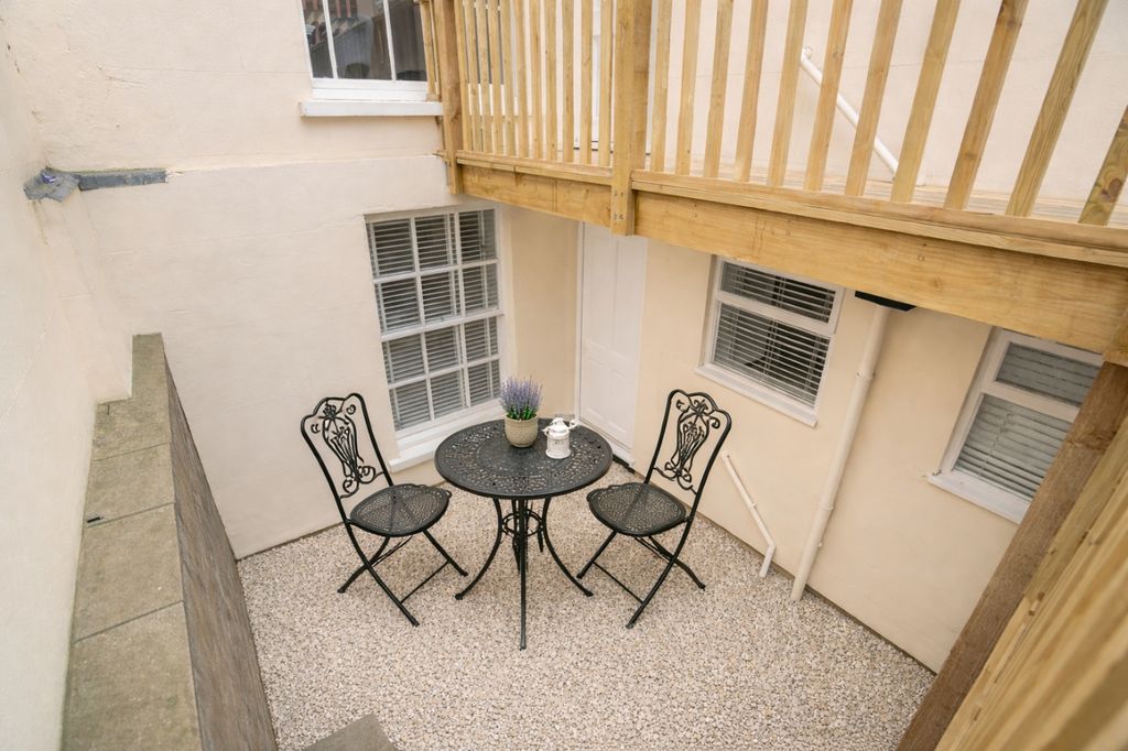 Additional image 31 of 5 bed flat for saleGrosvenor Street, Cheltenham, Gloucestershire GL52