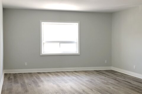 Additional image 8 of 2798 Dundas Street W, Toronto, ON, M6P 1Y5