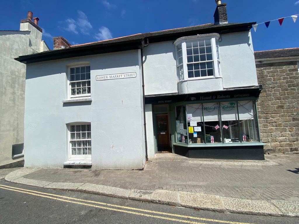 2 bed maisonette to rentLower Market Street, Penryn TR10