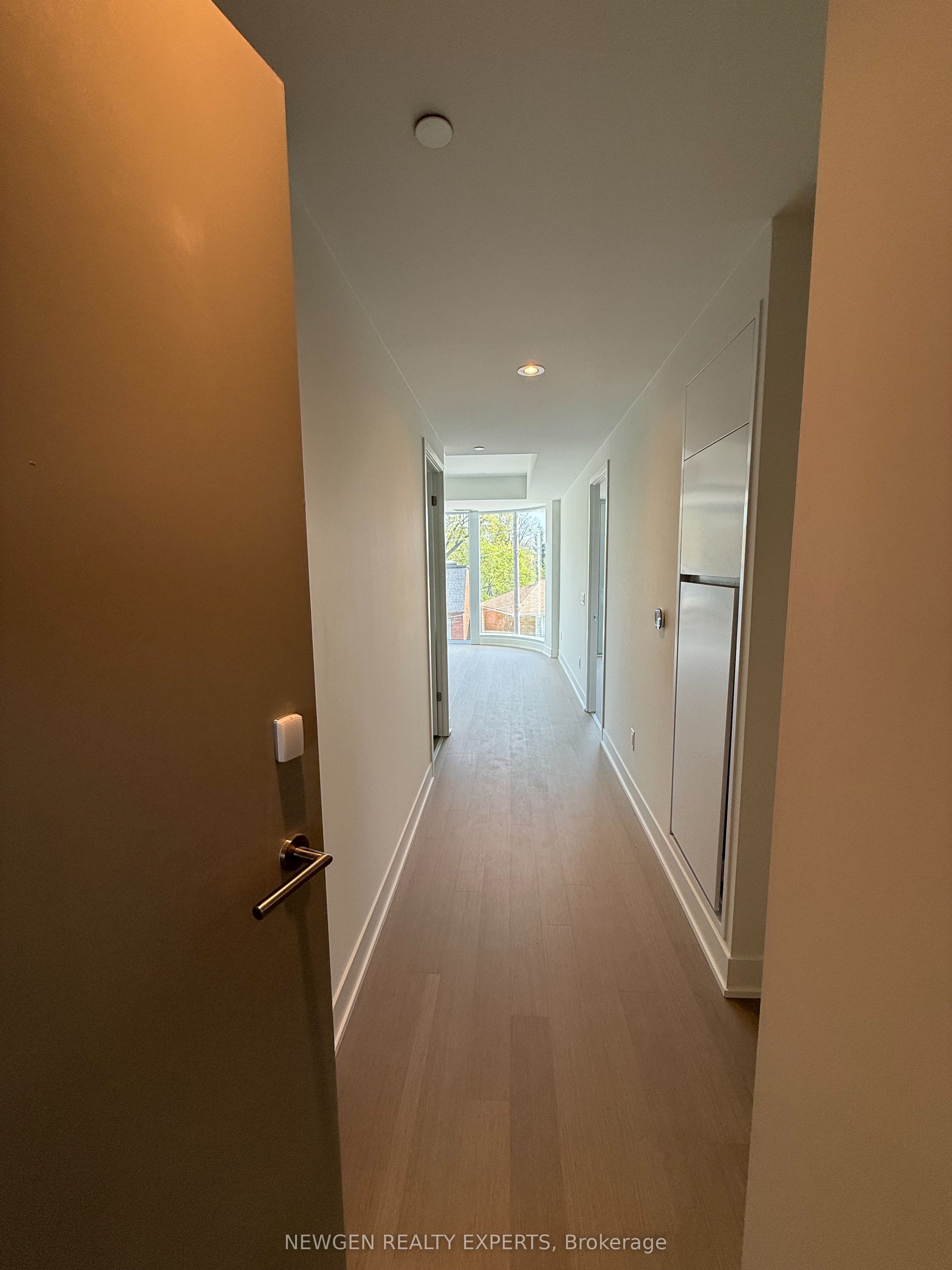 Additional image 2 of 301-322 Dupont Street, Toronto, ON, M5R 0E3