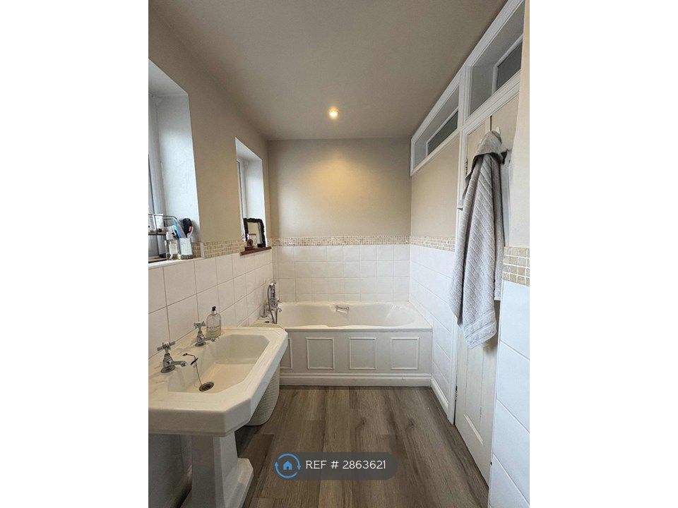 Additional image 23 of 6 bed detached house to rentHartfield Road, Forest Row RH18