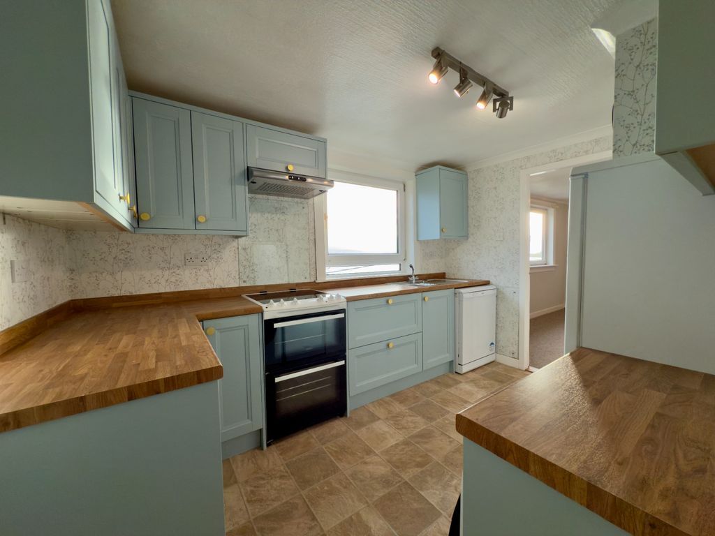 Additional image 6 of 3 bed flat to rentGlenburn Road, Ardrishaig, Lochgilphead, Argyll & Bute PA30