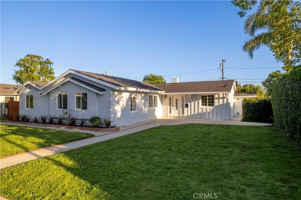 Additional image 59 of 22336 Saticoy St, Canoga Park, CA 91303