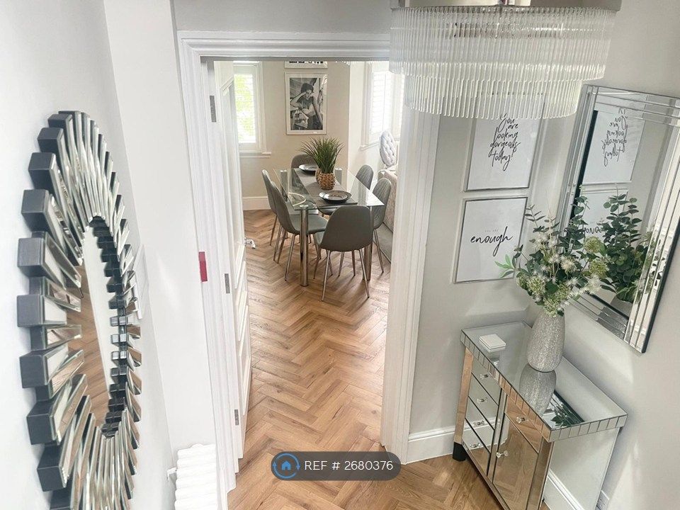 Additional image 21 of 2 bed flat to rentClarendon Avenue, Leamington Spa CV32