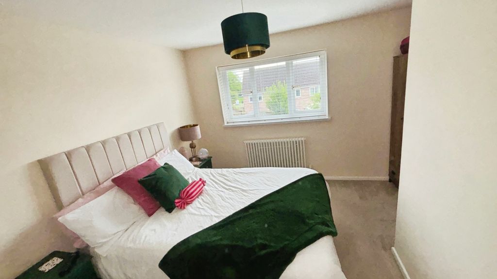 Additional image 2 of 2 bed semi-detached house to rentHeol Yr Eglwys, Bridgend CF32
