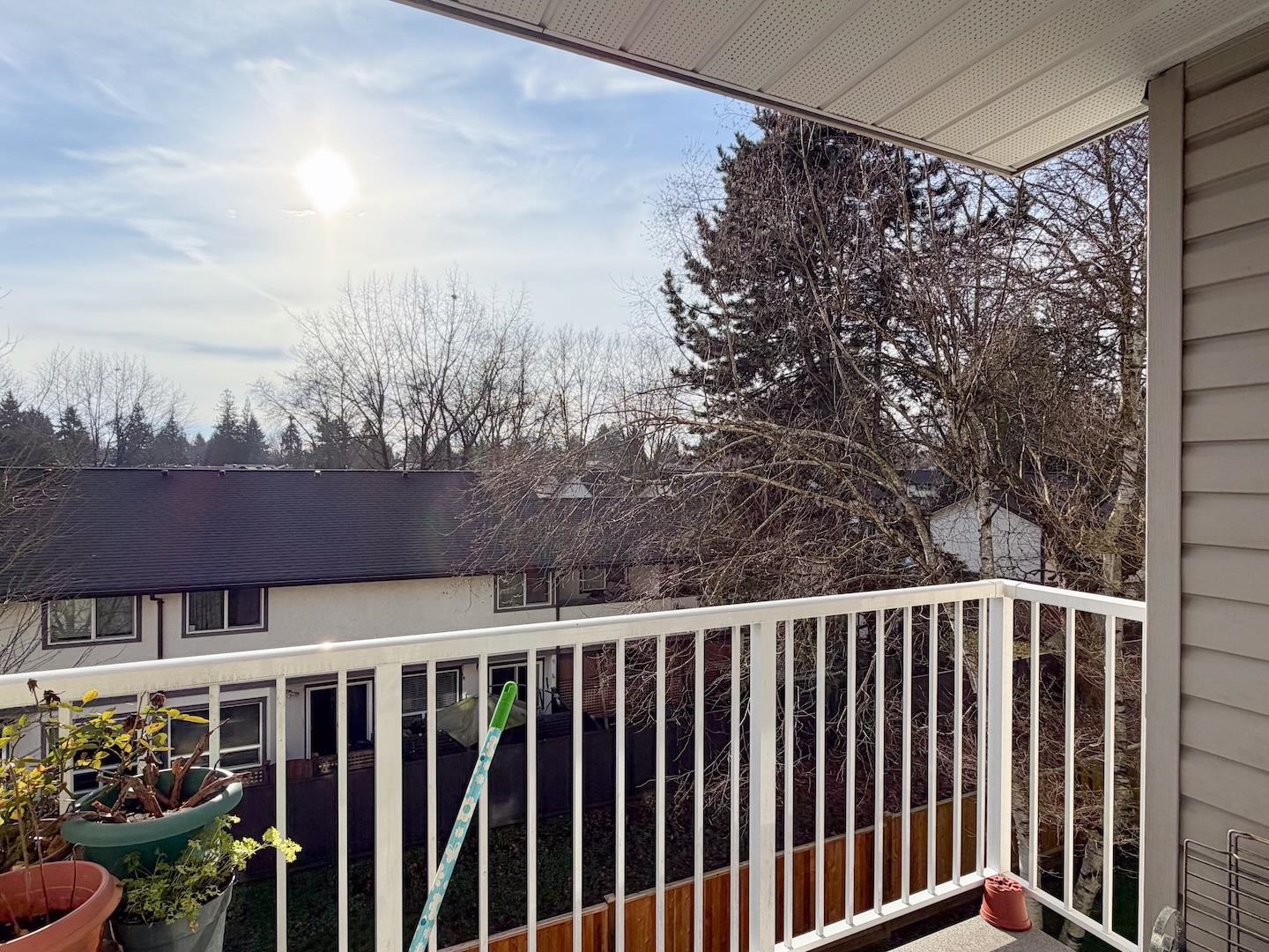 Additional image 6 of 307-9942 151 Street, Surrey, BC, V3R 0V4