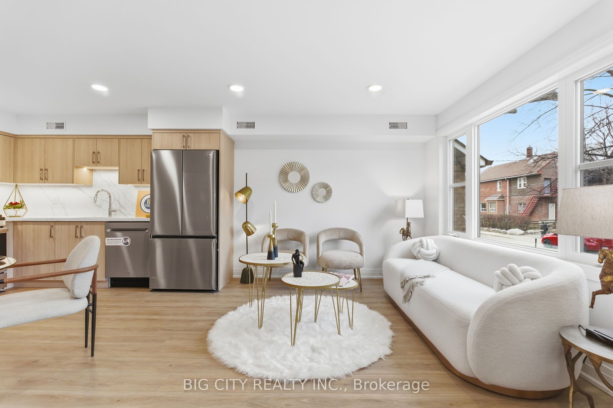 Additional image 5 of 2-68 Westholme Avenue, Toronto, ON, M6P 3B8