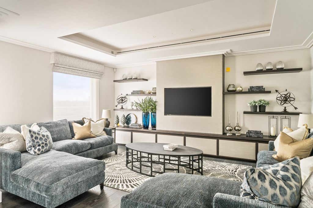 Additional image 2 of 5 bed flat to rentPrinces Gate, Knightsbridge, London SW7, United Kingdom