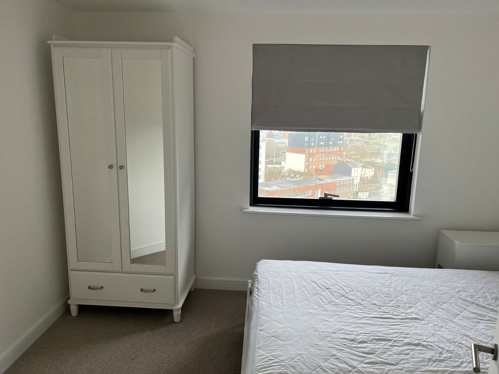 Additional image 7 of 2 bed flat to rentOcean Way, Southampton, Hampshire SO14