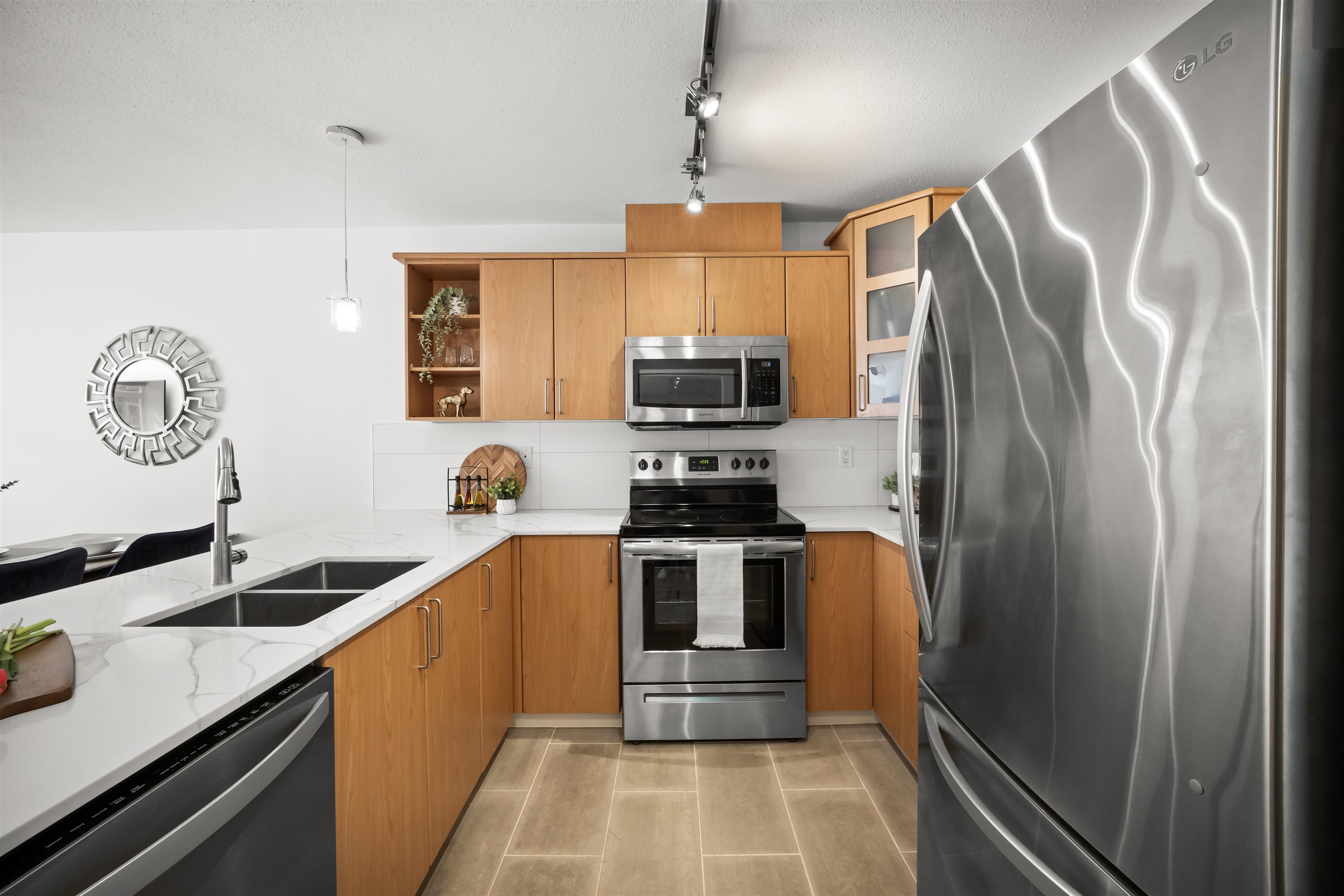 Additional image 6 of 302-3142 St Johns Street, Port Moody, BC, V3H 5E5