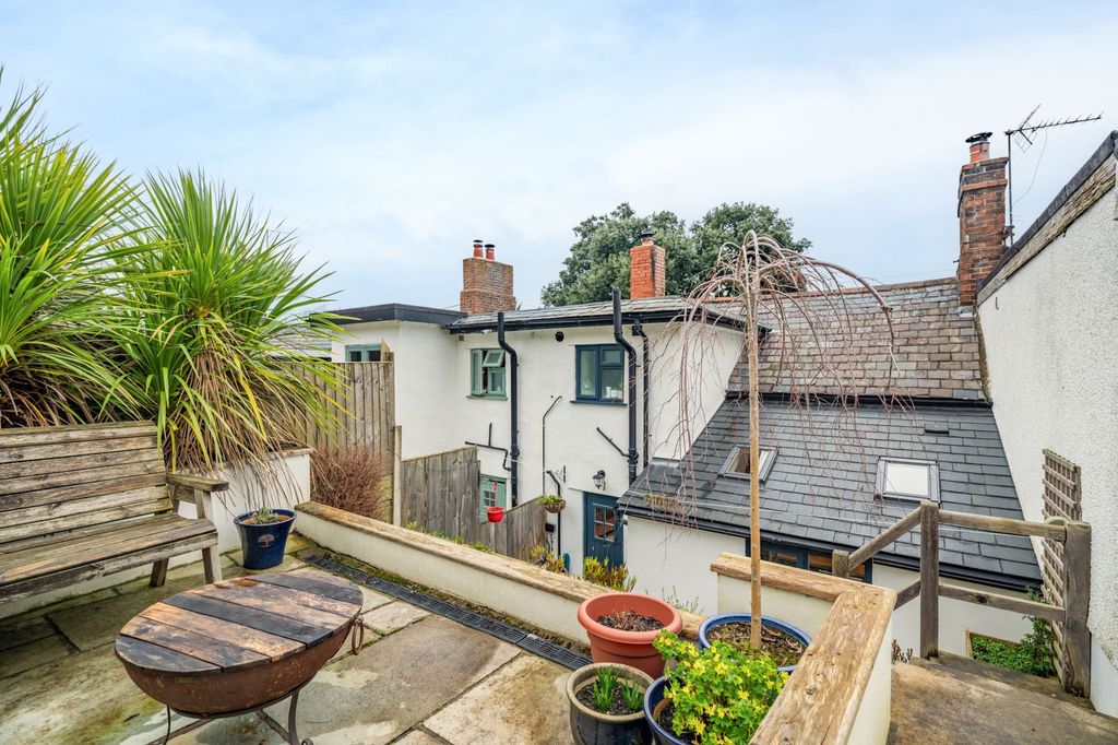 Additional image 10 of 2 bed cottage for saleChurch Street, St. George LL22