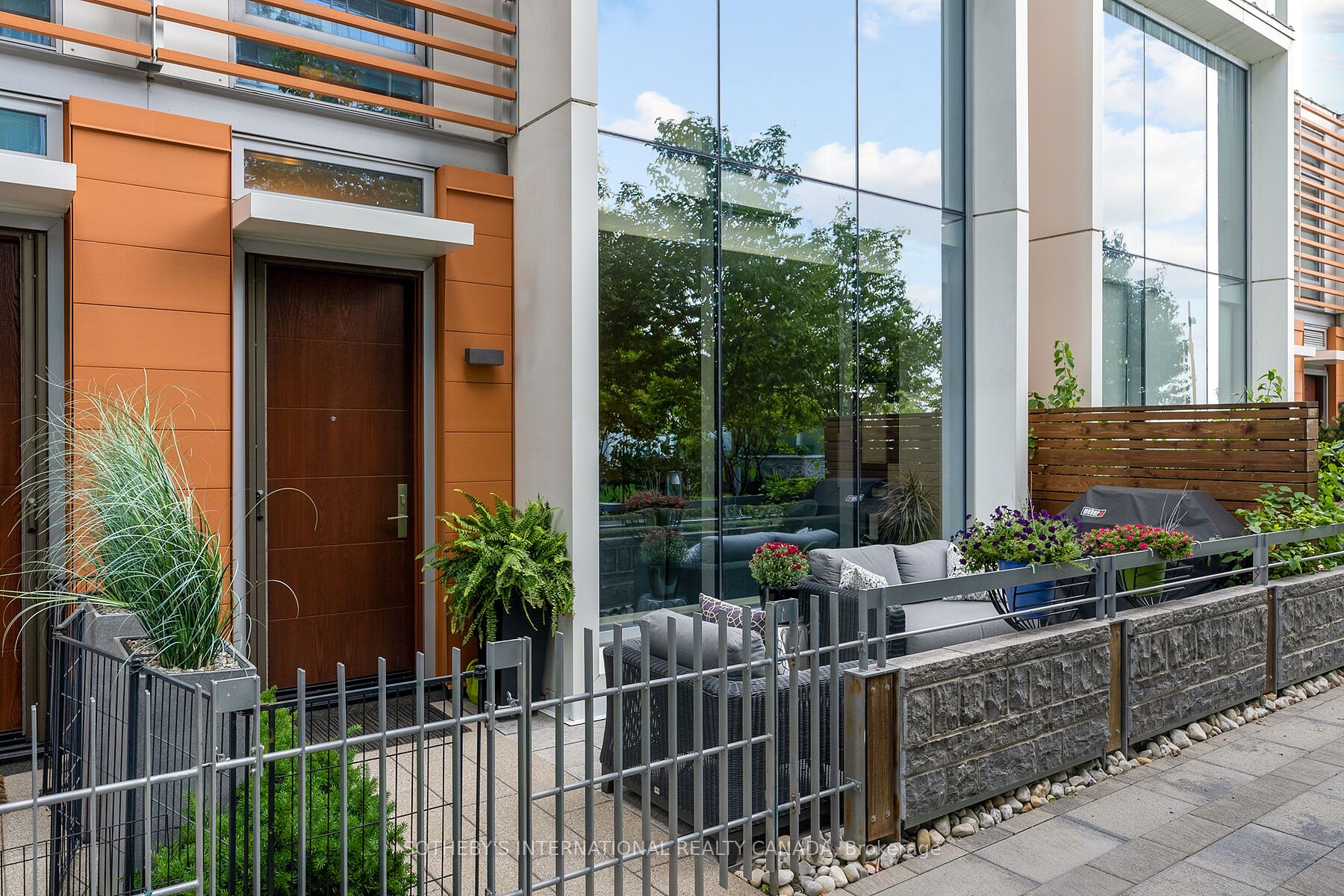 Additional image 2 of Th 115-29 Queens Quay E, Toronto, ON, M5E 0A4