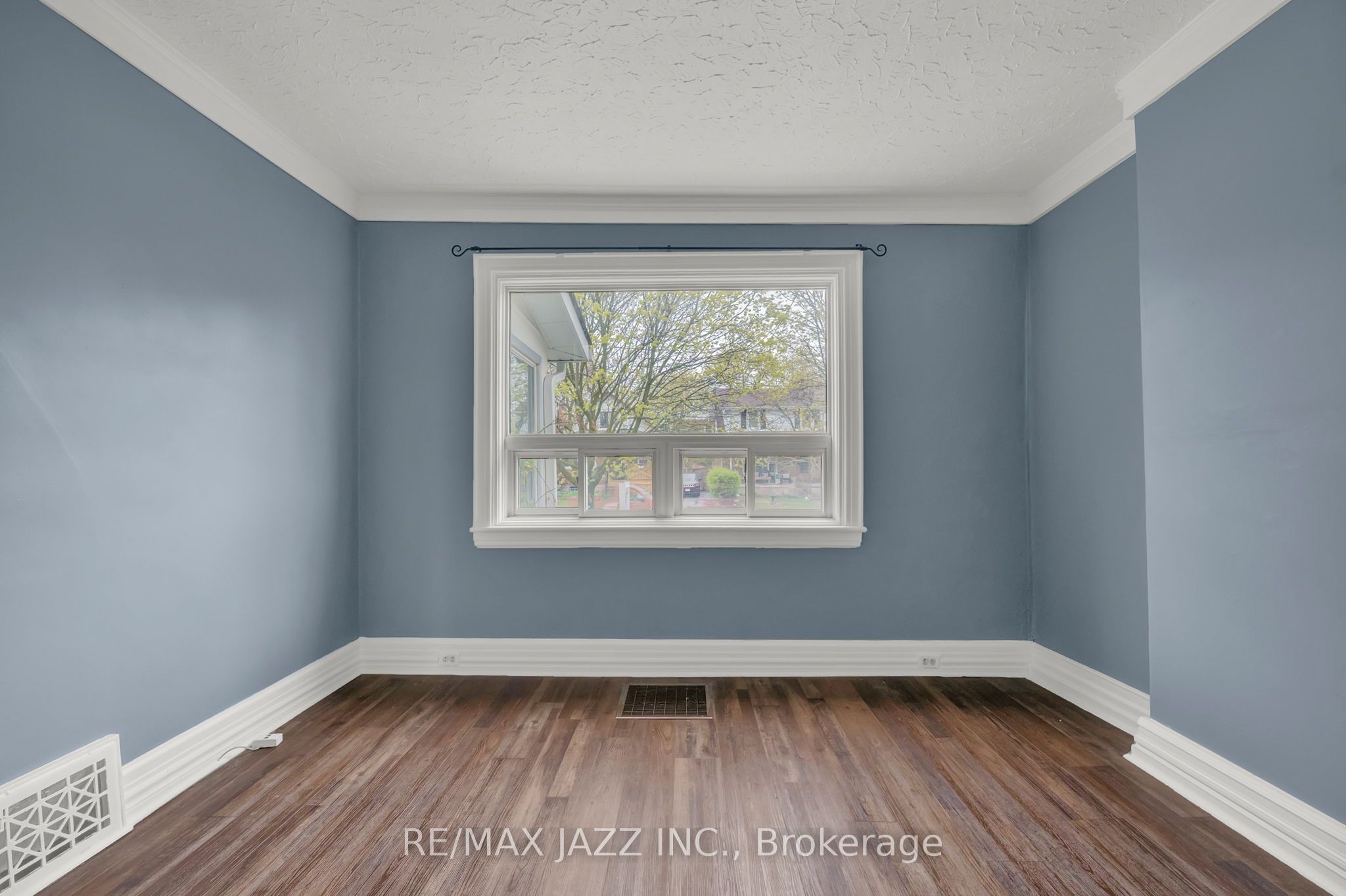 Additional image 6 of 636 Carnegie Avenue, Oshawa, ON, L1G 4R3