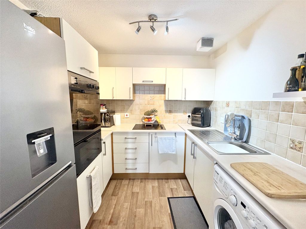 Additional image 2 of 1 bed flat for saleHinderton Road, Neston, Cheshire CH64