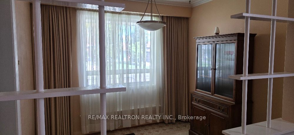 Additional image 5 of 45 Lewiston Road, Toronto, ON, M1P 1X8