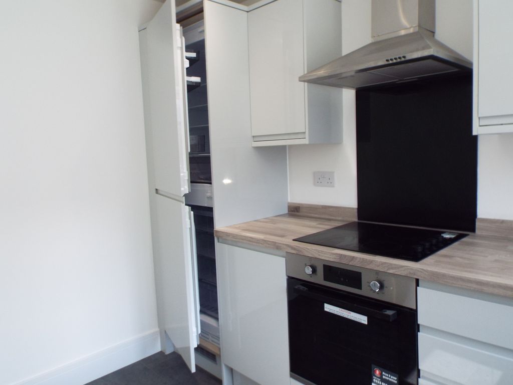 Additional image 5 of 4 bed property to rentOld Chester Road, Holywell CH8