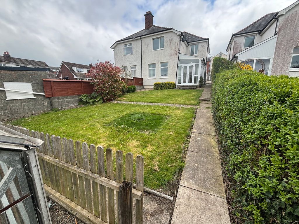 Additional image 13 of 3 bed semi-detached house to rentOxford Avenue, Llandrindod Wells LD1
