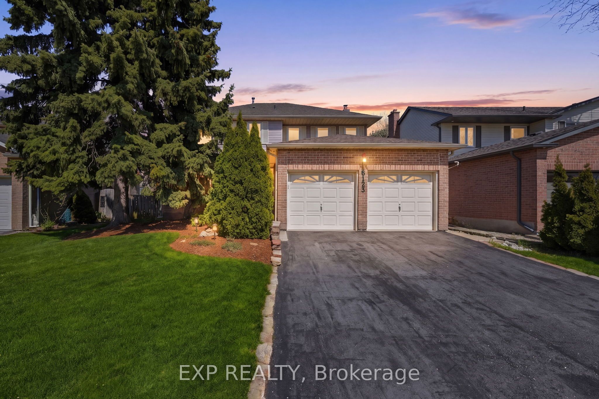 6123 Edenwood Drive, Mississauga, ON, L5N 2Y6