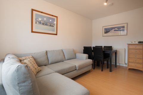 Albany Court, Aberdeen AB11