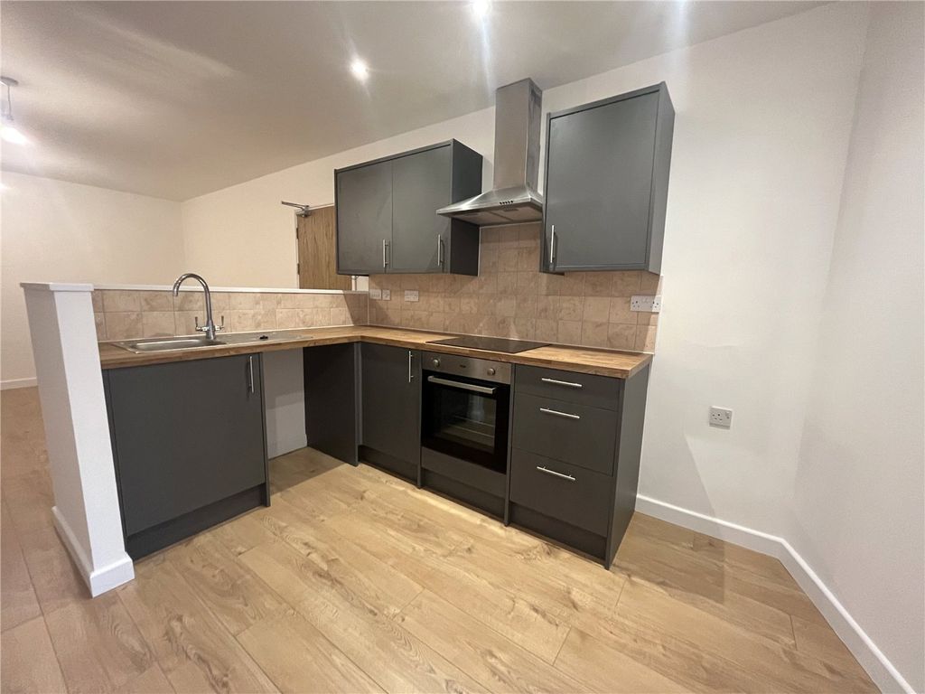 Additional image 4 of Studio to rentCastilian Street, Northampton, Northamptonshire NN1